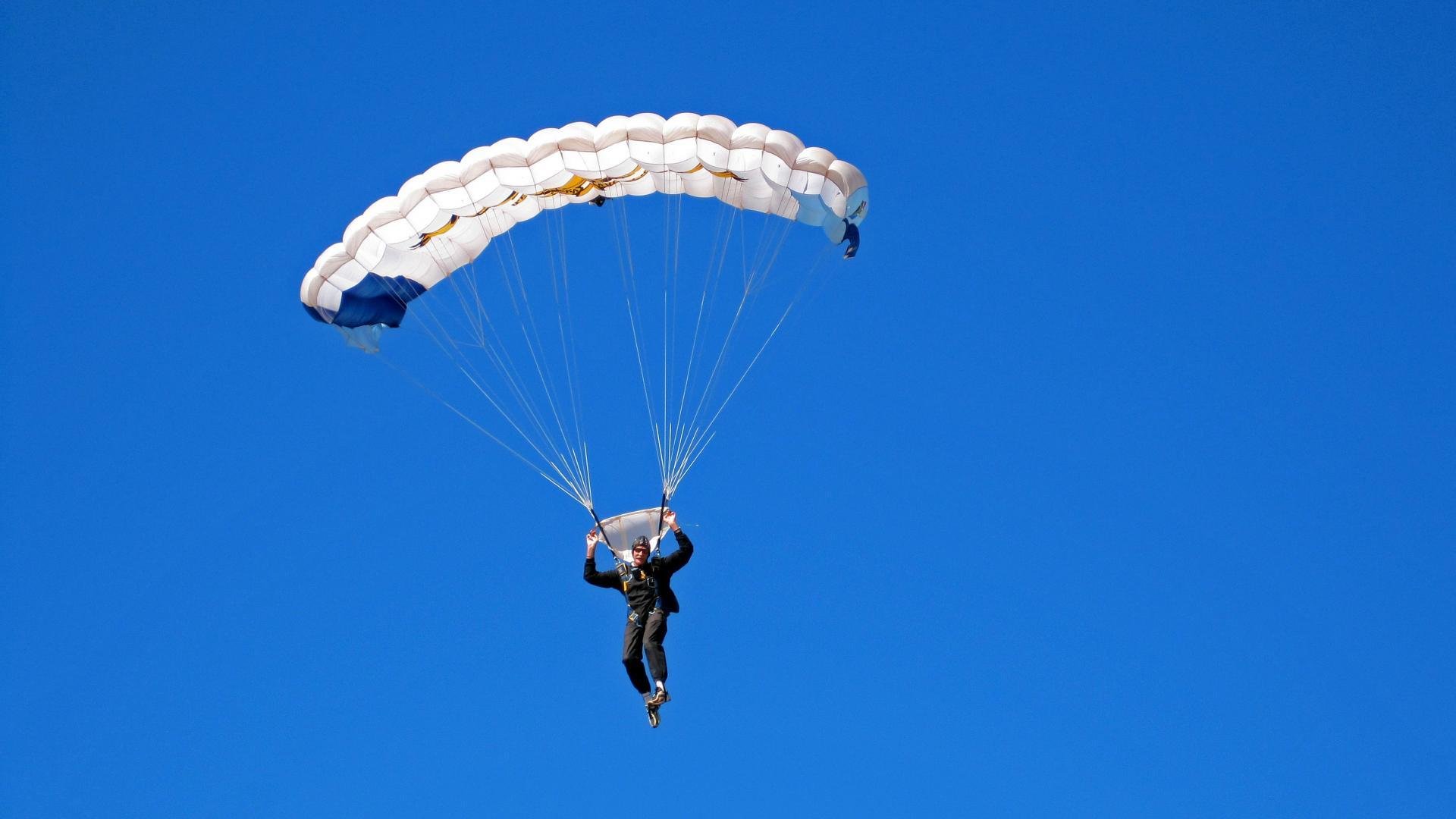 中国马术队引进外籍教练，备战奥运更系统，中国的马术教练